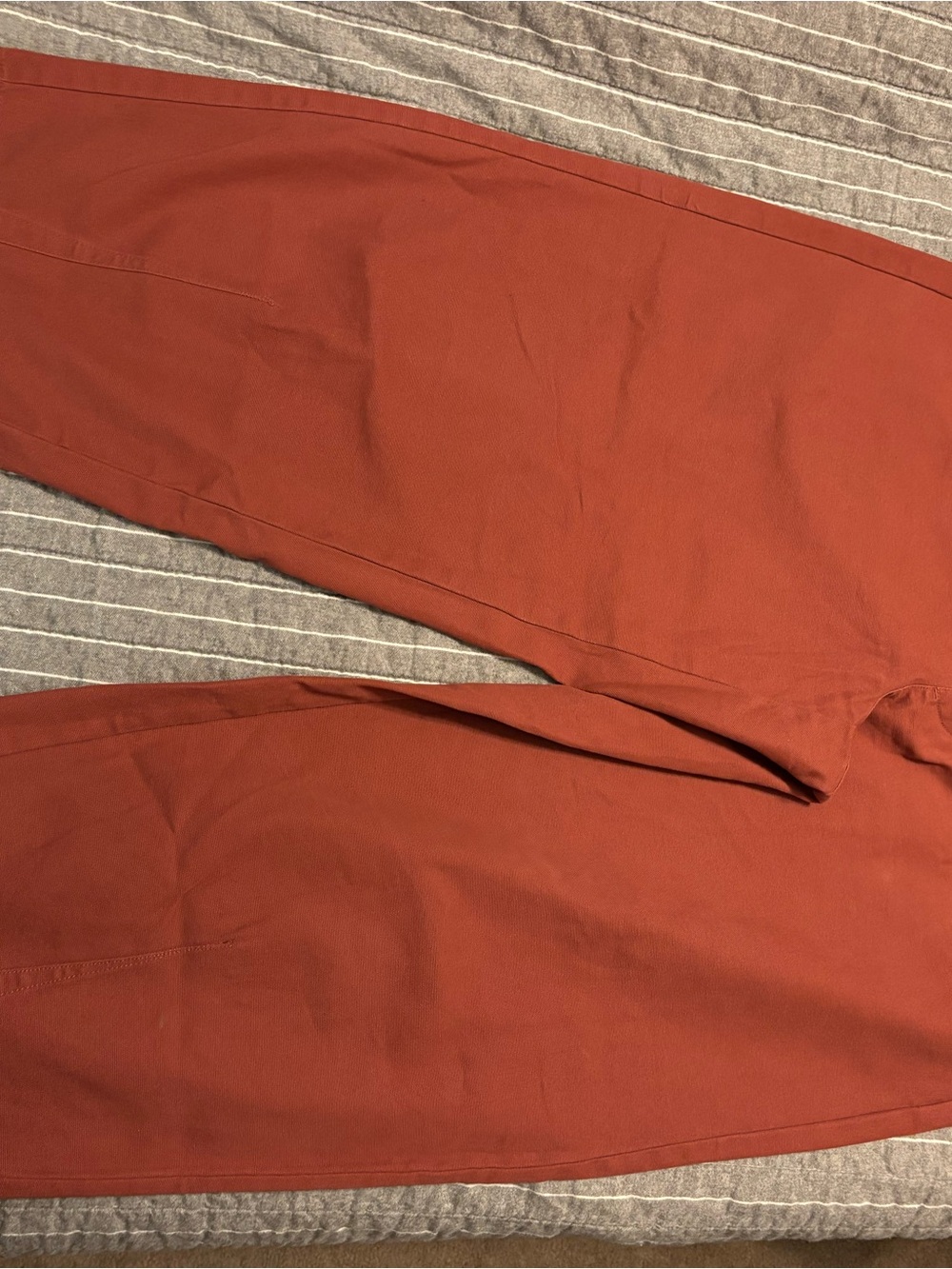Universal Thread Women's barrel leg in Rust Orange